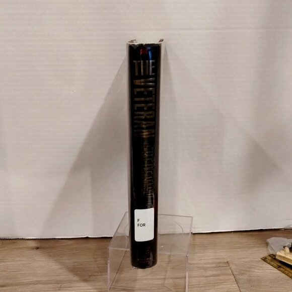 Frederick Forsyth The Veteran 5 Short Stories 1st Edition 1st Printing Hardcover - Picture 2 of 5